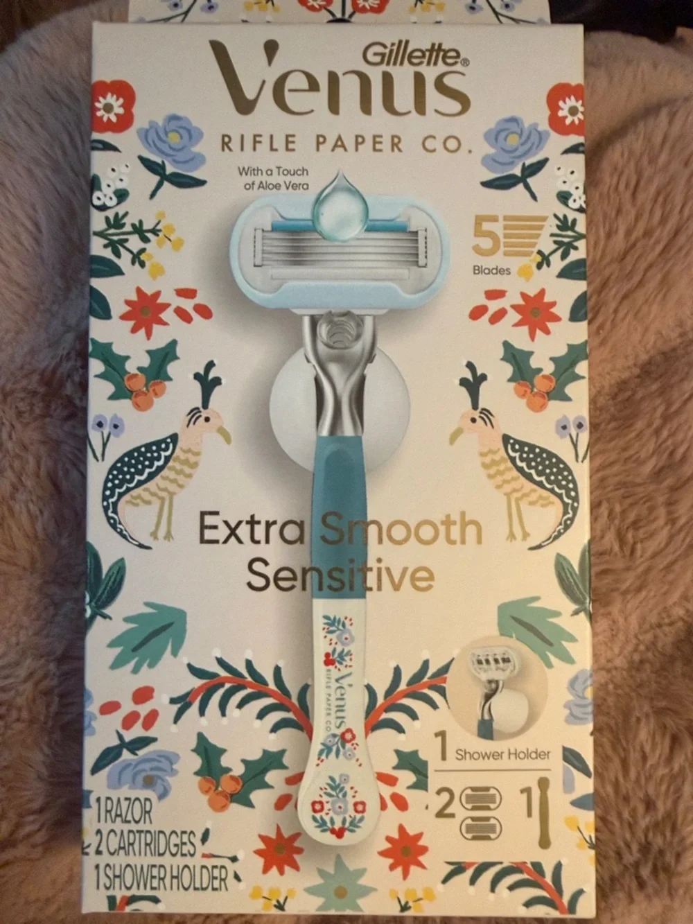 Gillette Venus Extra Smooth Sensitive Razor - Floral Handle, Teal Accents
